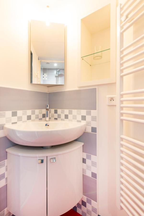 Appartement Le Clocher de Saint-Epvre à Nancy Extérieur photo