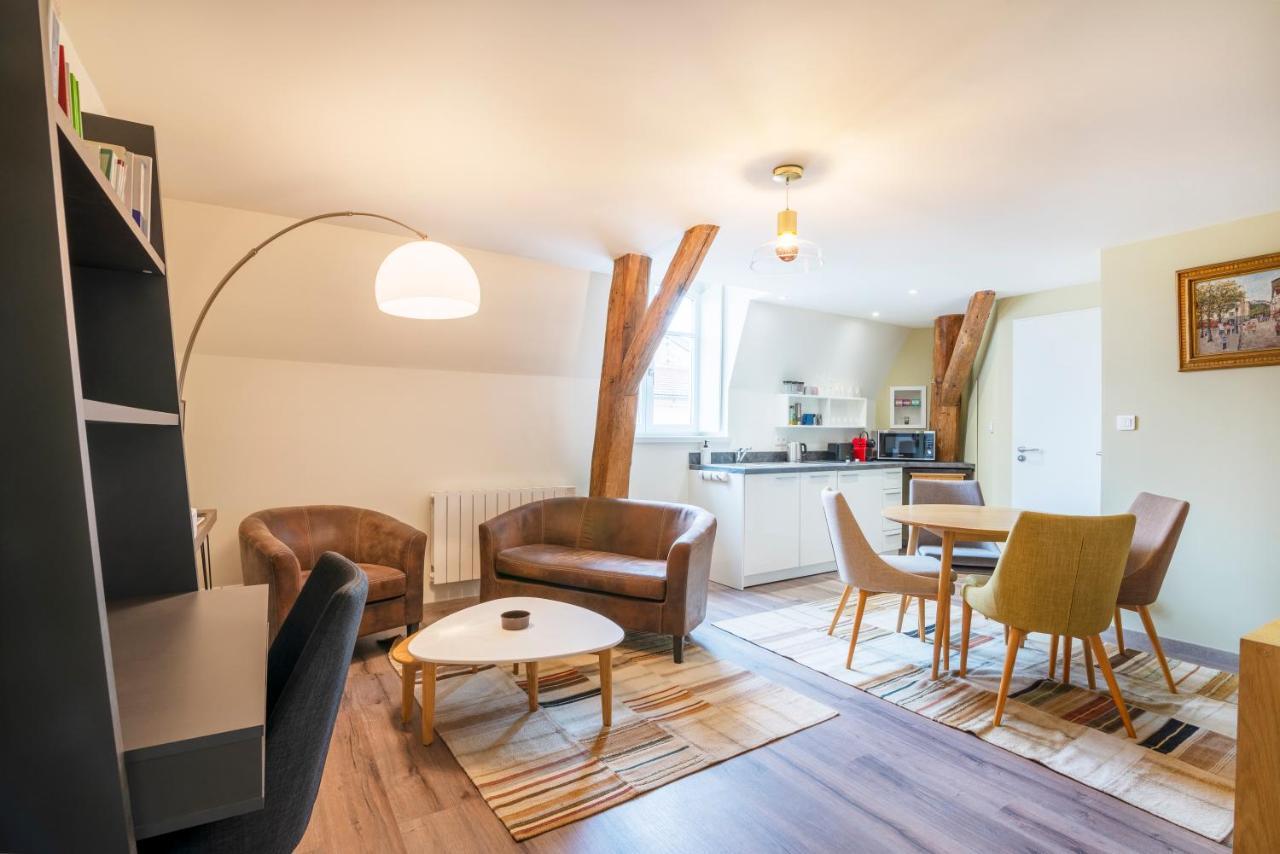 Appartement Le Clocher de Saint-Epvre à Nancy Extérieur photo